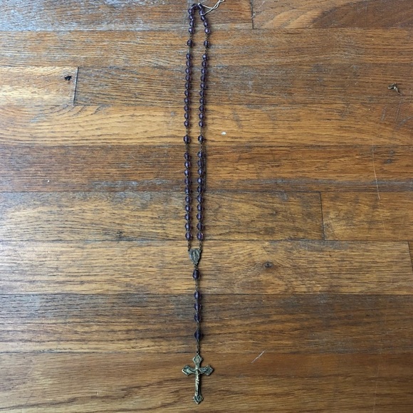 Purple Bead Vintage Rosary - Picture 3 of 4